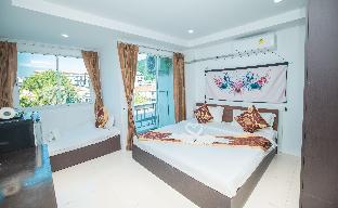 Happy 99 guest house/ Luxury family room &amp; balcony