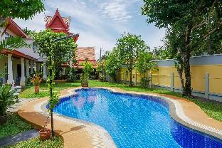 Happy Thai Villa