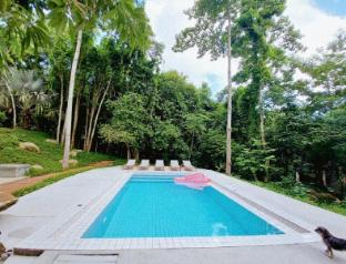 Havana Pool Villa