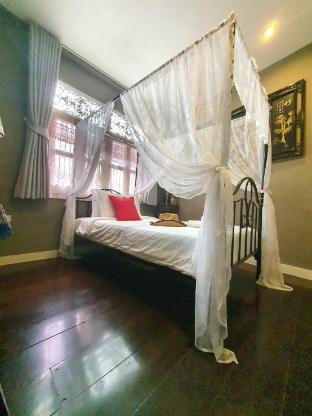 Heritage Shophouse in Chinatown, BKK (room no.2/2)