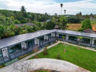 Hillside Premium Hotel