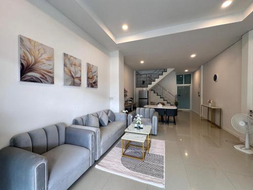 Home Living 8 at Hat Yai - 3 mins to Shopping Mall