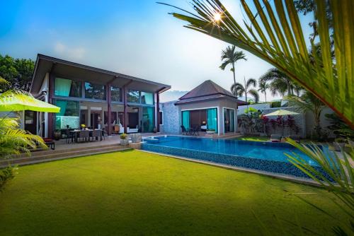 Horizon Gardens - Stunning 3 Bedroom Pool Villa