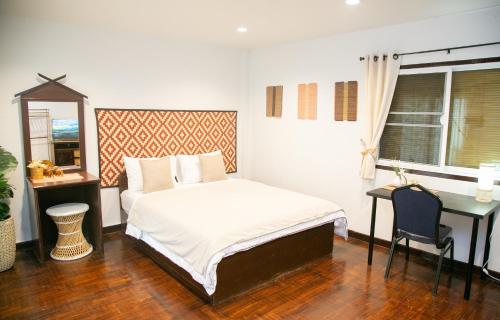 House no.9 (panpon thai room)