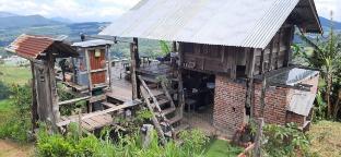House on the mountain & camp ground Dala Hut