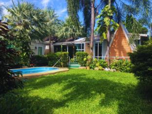 House with Private Pool in the Heart of Rawai