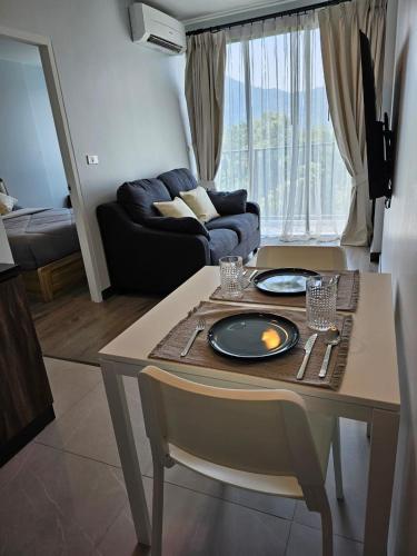 IKON STAY Zcape 2 Condominium S