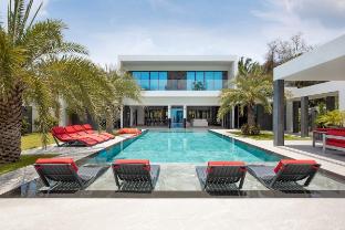 incredible modern 5 bdrs pool villa in rawai