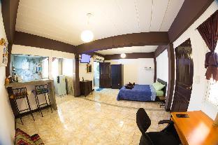 Inside the Old City - Large Studio with Kitchen 3