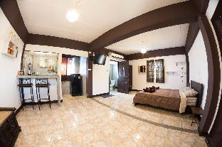 Inside the Old City - Large Studio with Kitchen 4