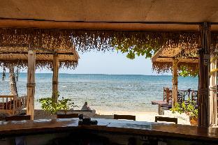 Isara Lanta Beach Resort