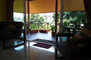 Itsari&#039;s Guest House , 2 bedroom flat + verandah