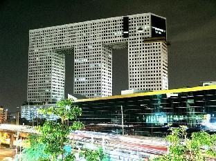Iyarin@Tuk Chang Ratchayothin Hotel
