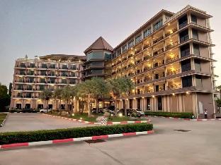 J&amp;Y Lodge Hotel