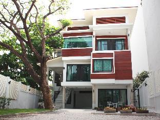 Jamjuree Home