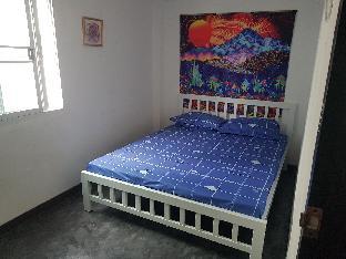 Jatujak Double Fan 03-05