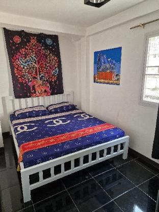 Jatujak Double Fan 03-06