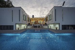 Kaena Pool Villa