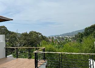 Kamala townhome with sea view terrace and pool