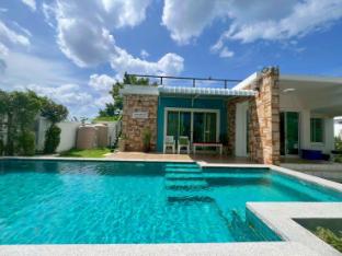 Kanda Pool Villa Hua Hin