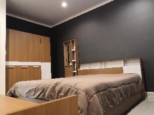 Kanda Residence