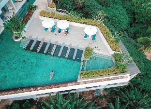 Karon Veloche Seaview