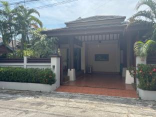 Kathu Golden Villa