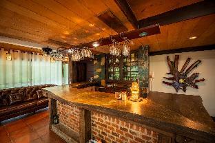 Khao Yai Log House