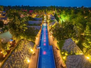 Khum Damnoen Resort