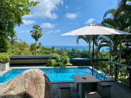 Ko Samui Seaview pool villa Paris with car
