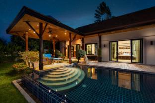 Kokyang Estate Villa by TropicLook