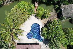 Kozi Resort