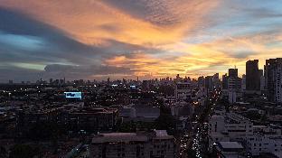 Krung Tiu Tat - Comfortable Condo in Ekkamai