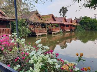 Kumvara Huen Thai