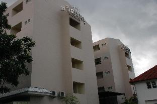 Kwanchanok Apartment