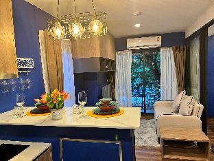 LA Beachfront Relaxation HuaHin by RT258
