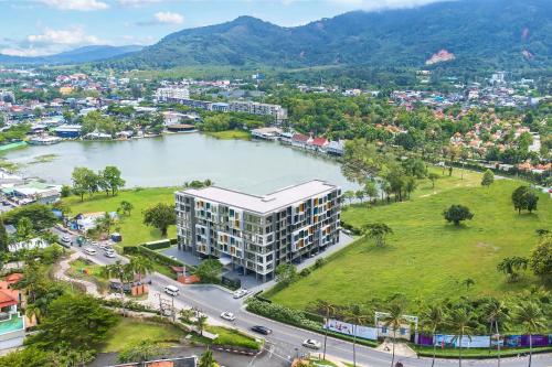 Laguna Lakeside Residences by Banyan Living
