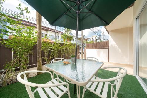 Laguna Townhouse with Jacuzzi bathtub, Bang Tao beach