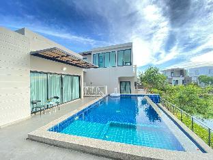 Lake view [30] pool villa Pattaya