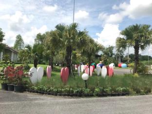 Lamduan Resort Suanphueng Ratchaburi