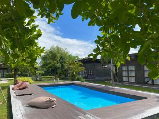 Lan Long Khao Cafe &amp; Resort