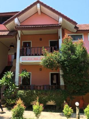 Lanta Nature House