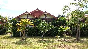 Lanta School Beach Resort