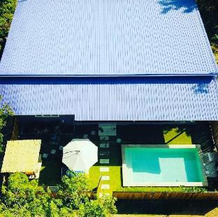 Lanta Sky Pool Villa