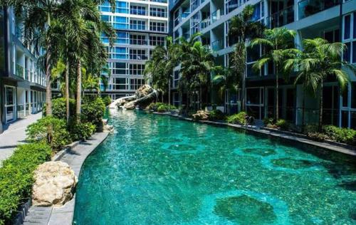 Large Deluxe Condo - Pattaya City - Centara Avenue