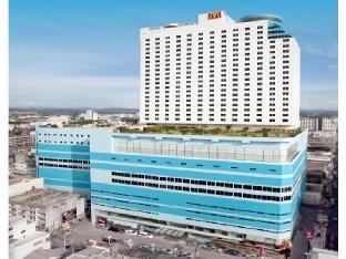 Lee Gardens Plaza Hotel