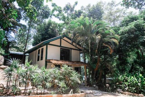 Leela Garden Resort