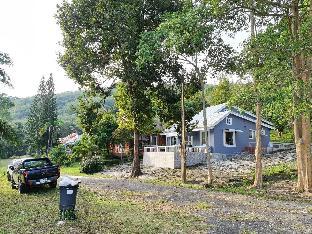 Little house in the valley Rayong (8-12 Persons)