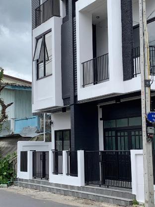 Local Hostel