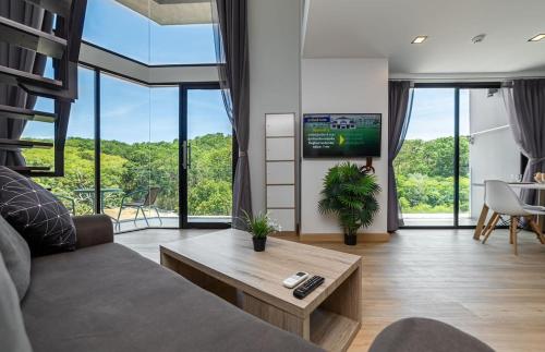 Loft suite 1BR at Utopia Nai Harn